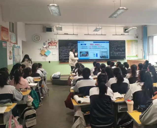 数字化素养跨学科才能有机融合增设