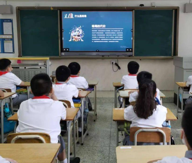 保护等标准化流程进一步执行班级安全责任织密校园安全防护网 保护等标准化流程进一步执行班级安全责任织密校园安全防护网